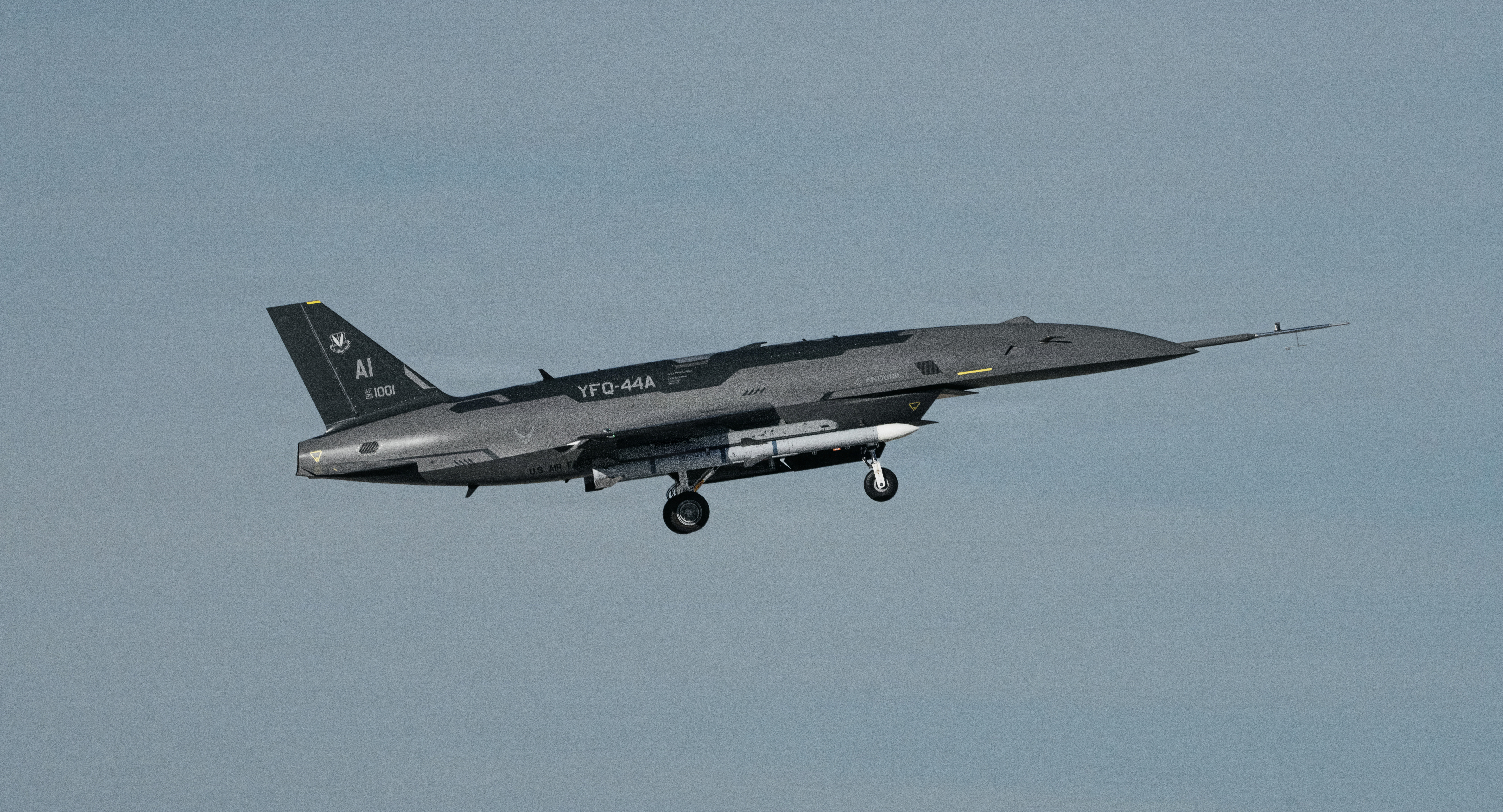 A YFQ-44A undergoes a captive-carry test under the US Air Force's Collaborative Combat Aircraft programme.
