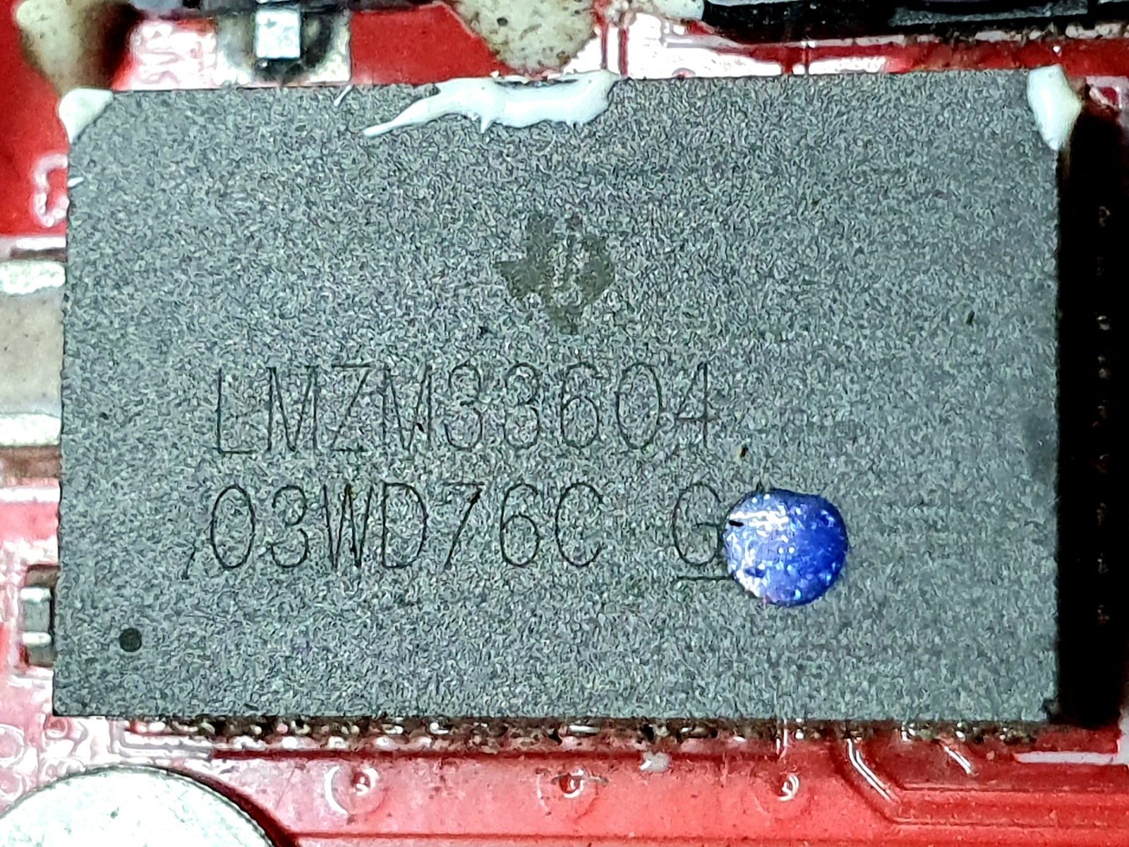 Power module, marked LMZM33604 (03WD76C)