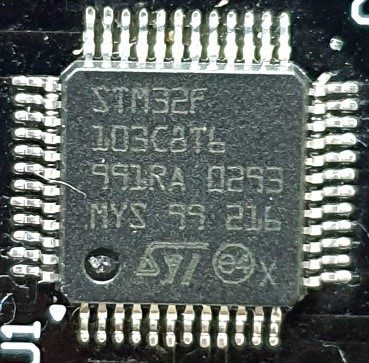 Microcontroller, marked STM32F 103C8T6 991RA 0293 MYS 99 216