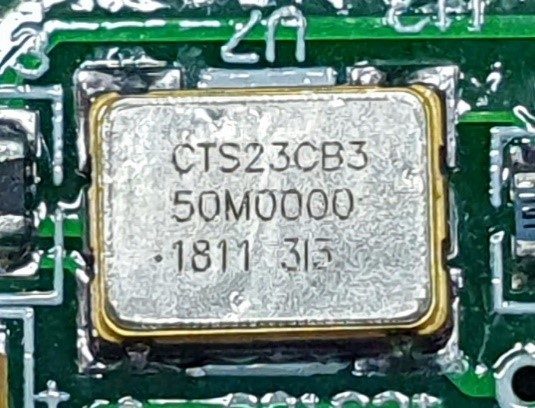 Clock oscillator, marked CTS23CB3 50M0000 1811 313