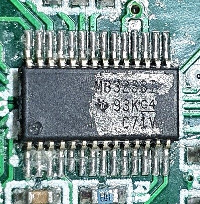Multi-channel linear driver/receiver, marked MB3238I 93K G4 C71V