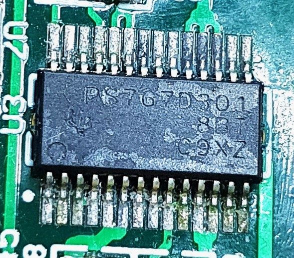 Voltage regulator, marked PS767D301 8BT C9XZ