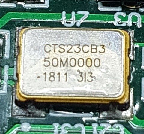 Clock oscillator, marked CTS23CB3 50M0000 1811 313