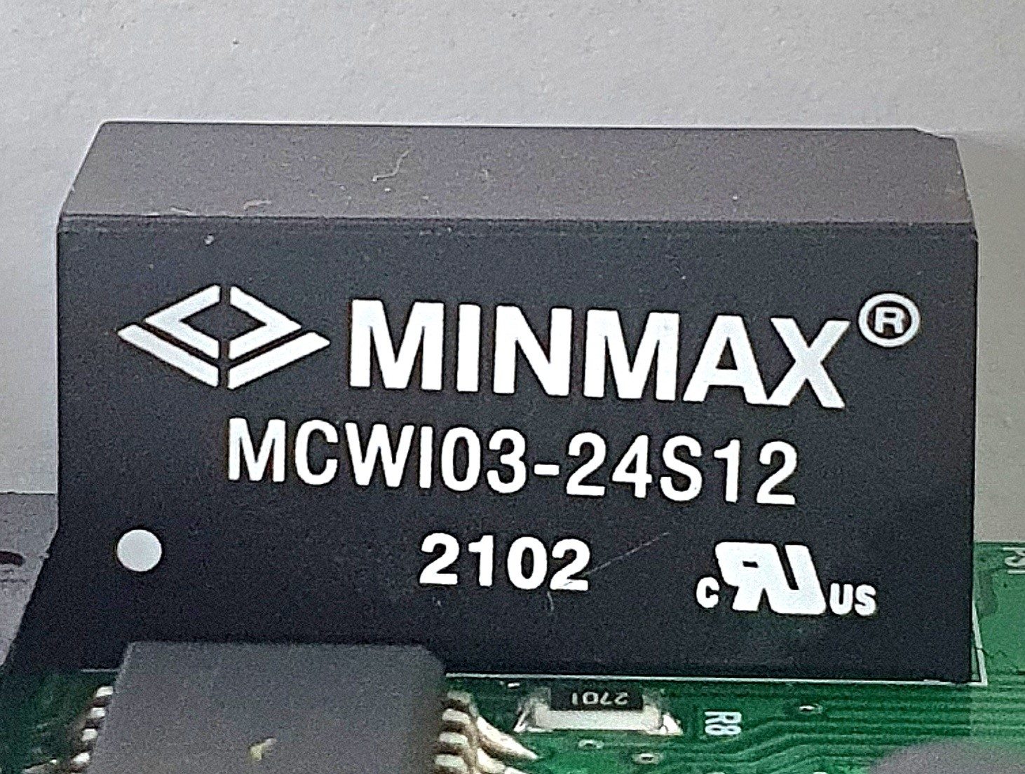 Unipolar DC/DC power converter, marked MCWI03-24S12