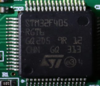 Microcontroller based on the processor ARM Cortex-M4 32, marked STM32F405 RGT6 GQ205 9R 12 CHN GQ 313