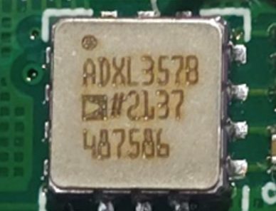 Low-noise 3-axis MEMS accelerometer, marked ADXL 357B #2137 487586