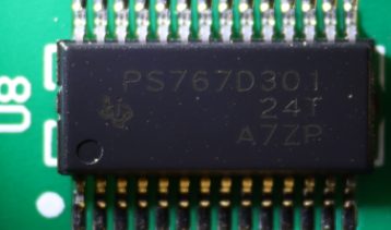 Voltage regulator with two outputs, marked PS767D301 24T A7ZP