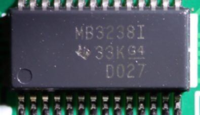 Multi-channel RS-232 line driver/receiver, marked MB3238I 33K G4 D027
