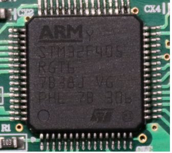 Microcontroller based on the ARM Cortex-M4 processor, marked ARM STM32F405 RGT6 7B38J V6 PHL 7B 306