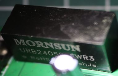 Power supply unit DC/DC 6W, marked MORNSUN URB2405S-6SWR3 RoHS 2337