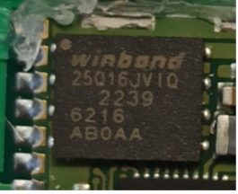 Flash memory, marked 25Q16JVIQ 2239 6216 AB0AA
