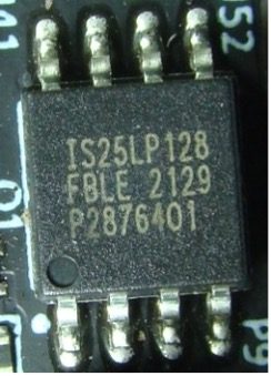 Flash memory, marked IS25LP128 FBLE 2129 P2876401