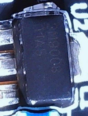 Linear amplifier, marked TQP3M9008 3M9008 01A5