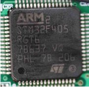 Microcontroller, marked STM32F405 RGT6 78637 VQ PHL 7B 206