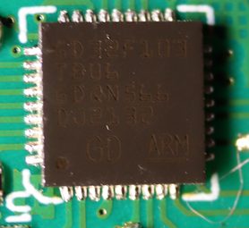 Microcontroller, marked GD32F103 TBU6 GDQN566 DJ2132 GD ARM