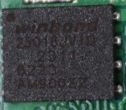 Serial flash memory, marked 25016JVIQ 2311 6223 AM900ZZ