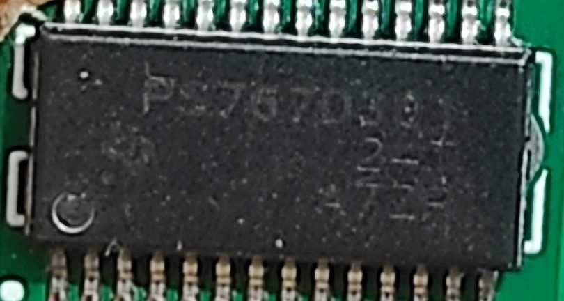 Voltage regulator with two outputs, marked PS767D301 24T A7ZP