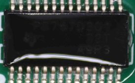 Voltage regulator with two outputs, marked PS767D301 22T A9R3