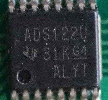 Analog-to-Digital Converter 24 bit, marked ADS122U 31K G4 ALYT