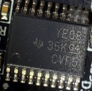 8-Bit bidirectional voltage-level translator, marked YE08 35K G4 CVF5