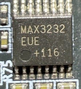 Multichannel RS-232 line driver and receiver, marked MAX3232 EUE +116