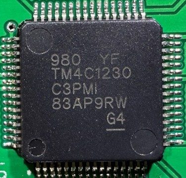 Microcontroller, marked 980 YF TM4C1230 C3PMI 83AP9RW G4