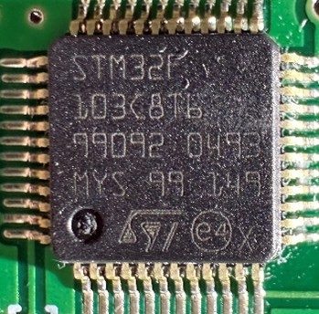 Microcontroller 32-bit, marked STM32F103C8T6 99092 0493 MYS 99 149