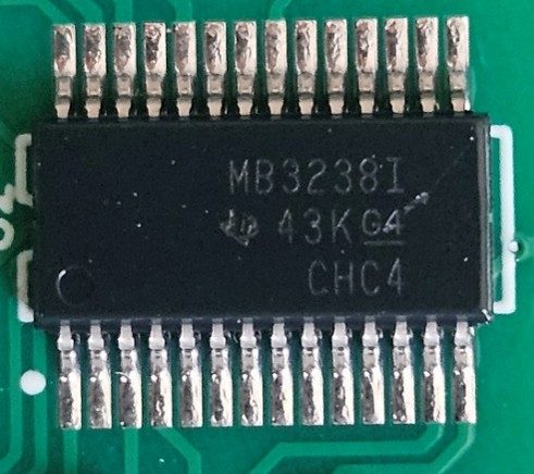 Multi-channel RS-232 line driver/receiver, marked MB3238I 43K G4 CHC4
