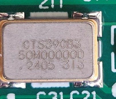 Clock oscillator 50MHz, marked CTS39CB3 50M000000 2405 3I3