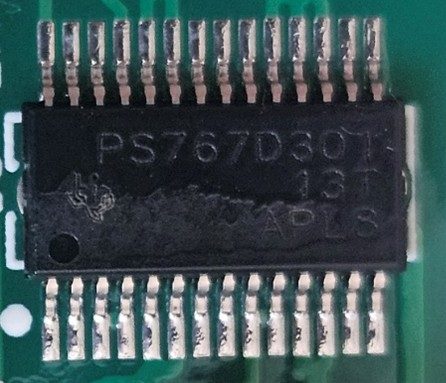 Voltage regulator with two outputs, marked PS767D301 13T APL8