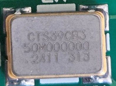 Clock oscillator 50MHz, marked CTS39CB3 50M000000 2411 3I3