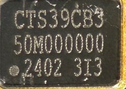 Clock generator, marked CTS39CB3 50M000000 2402 3I3