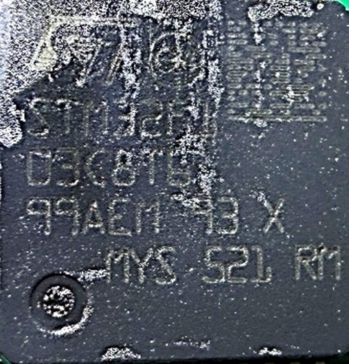 Microcontroller, marked STM32F1 D3C8T8 99AEM 93 X MYS 521 RM