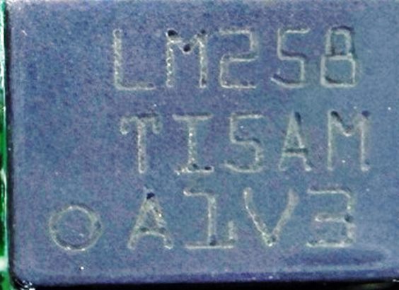 Operational amplifier, marked LM258 TI5AM A1V3