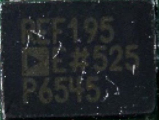 Reference voltage source, marked REF195 E#525 P6545