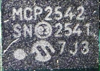 CAN transceiver, marked MCP2542 SN2541 7J3