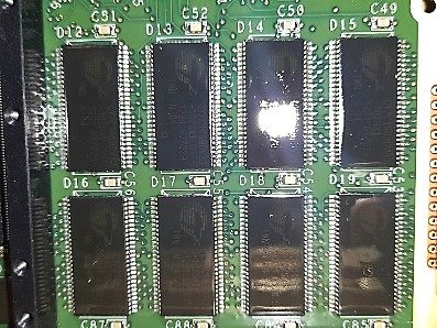 SRAM memory chip, marked CY7C1069DV33 -10ZSXI, 1231 627029, N 04