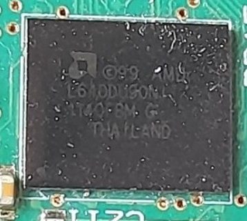 Microcircuit, marked AMD L6AODU9ON 11401 BM G NA LAND
