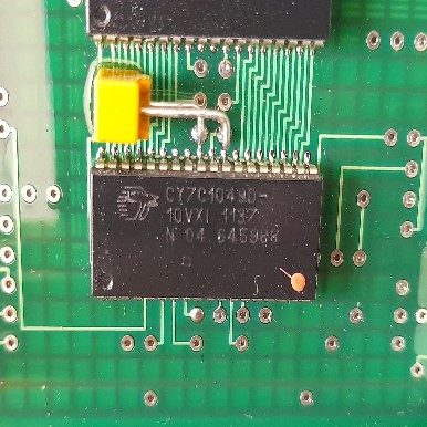 Microcircuit, marked CY7C10490 – 10VXI 1137 04 645988