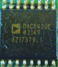 Digital-to-analog converter, marked DAC8420E #2149 6217379,1