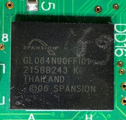 Memory chip, marked GL064N90FFI01 215BB243 K THAILAND 06 SPANSION