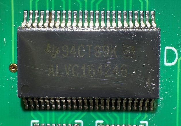 Transceiver, marked SN74ALVC164245 94CTS9K ALVC164245