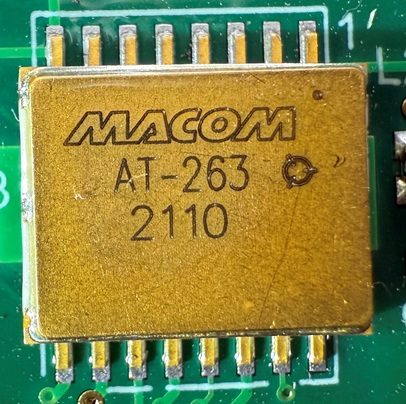 Digital Attenuator, 31 dB, 5-Bit, marked AT-263-PIN AT-263 2110