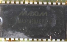 Integrated circuit, as recognized for duplex communication, marked MAXIM MAX1480AEPI 1052