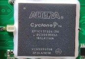 Processor (programmed gate array), marked ALTERA Cyclone EP1C12F324I7N L BCD9S1503A MALAYSIA VCD9S23706 3P3LA5E0K