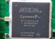 Processor (programmable gate matrix), marked ALTERA Cyclone EP1C12F324I7N L BCD9S1503A MALAYSIA VCD9S23706 3P3LA5E0K