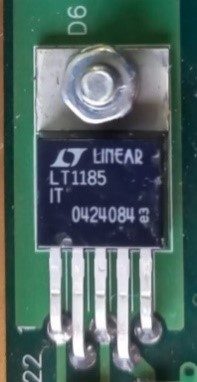 Linear voltage stabilizer, marked LT1185IT (5V, 3A)