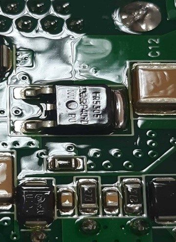 P-channel 60 V (DS) MOSFET, marked FR5305