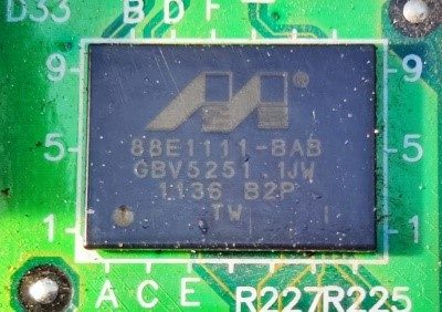 Integrated transceiver, marked 88E1111-BAB GBV5251 1JW