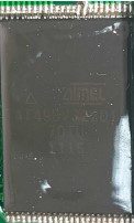 2.7-volt 32-megabit flash memory, marked Atmel AT49BV322DT 70TU 1116